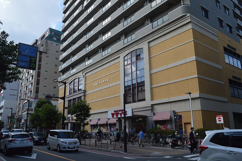 船橋市中央図書館